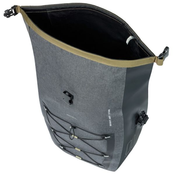 Enkele tas Basil Navigator Storm L MIK 25-31L 15 x 27 x 41 cm - zwart