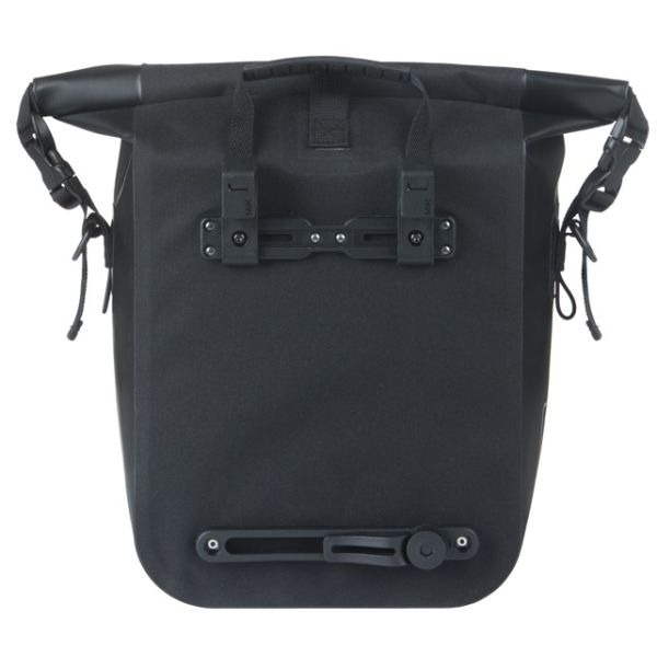 Enkele tas Basil Navigator Waterproof M MIK 12-15L 17 x 28 x 34 cm - zwart