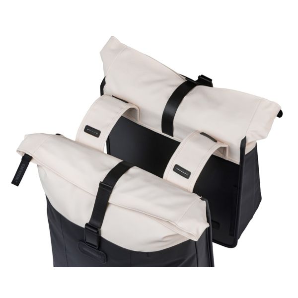 Dubbele fietstas Basil Vive 28-35L 14 x 30 x 38 cm - wit/zwart