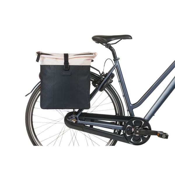 Dubbele fietstas Basil Vive 28-35L 14 x 30 x 38 cm - wit/zwart