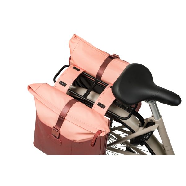 Dubbele fietstas Basil Vive 28-35L 14 x 30 x 38 cm - bordeauxroze