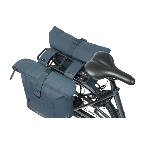 Dubbele fietstas Basil Brooklyn 41L 14 x 30 x 37 cm - blauw